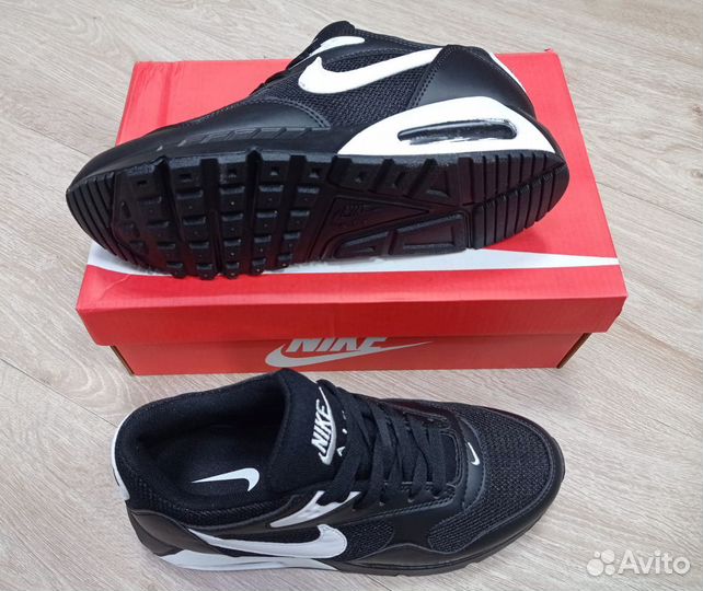 Кроссовки Nike Air Max Ivo