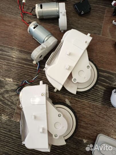 Запчасти для робота-пылесоса Xiaomi