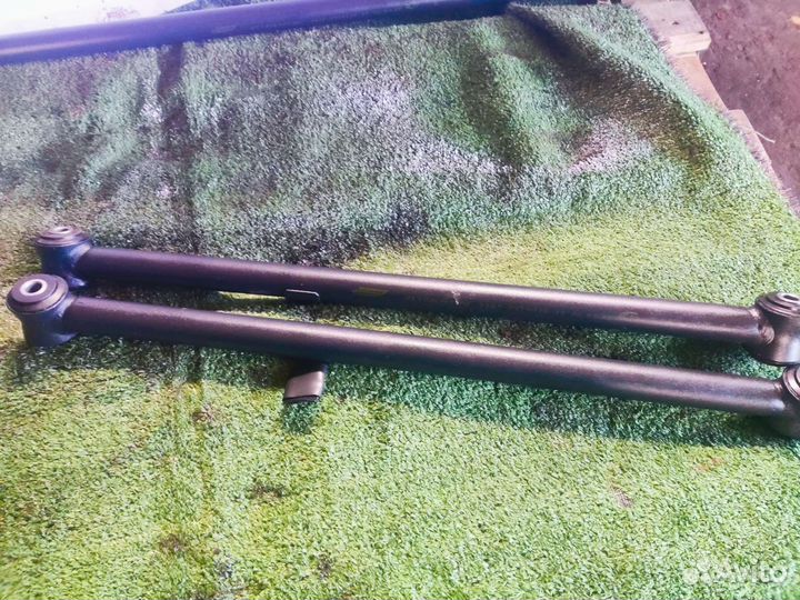 Реактивные тяги ваз 2101-2107 новые комплект