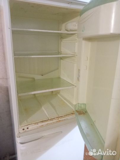 Холодильник на запчасти и стиральная машина бу