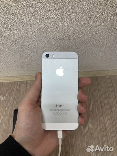 iPhone 5S, 16 ГБ