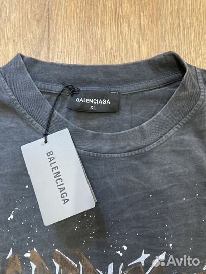 Футболка оверсайз Balenciaga