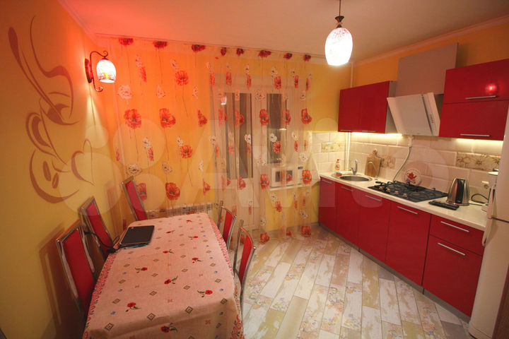 2-к. квартира, 62 м², 6/9 эт.