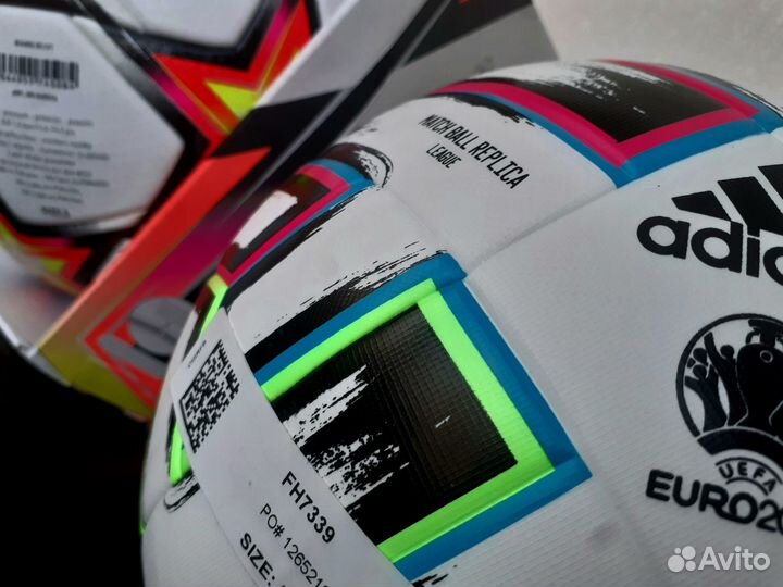 Футбольный мяч Adidas оригинал новый