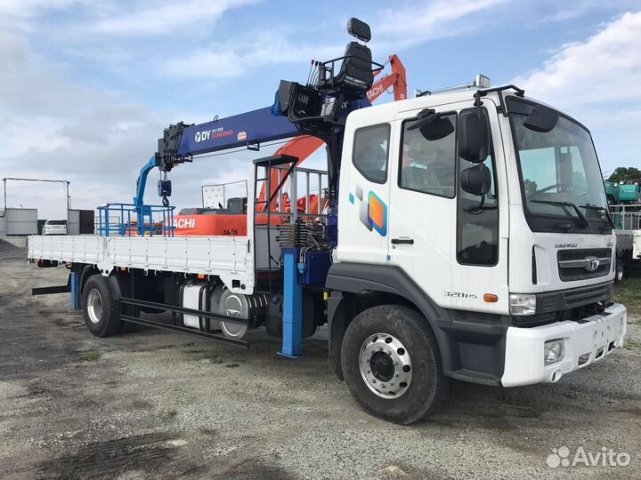 Водитель крана манипулятора