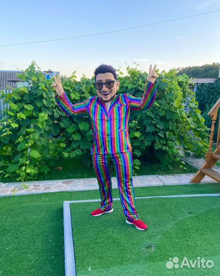 Продам костюм новый, размер 50, рост 175