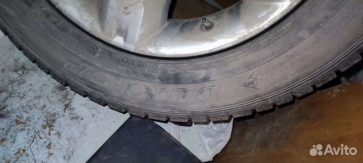 Dunlop Grandtrek SJ7 215/65 R16 98Q