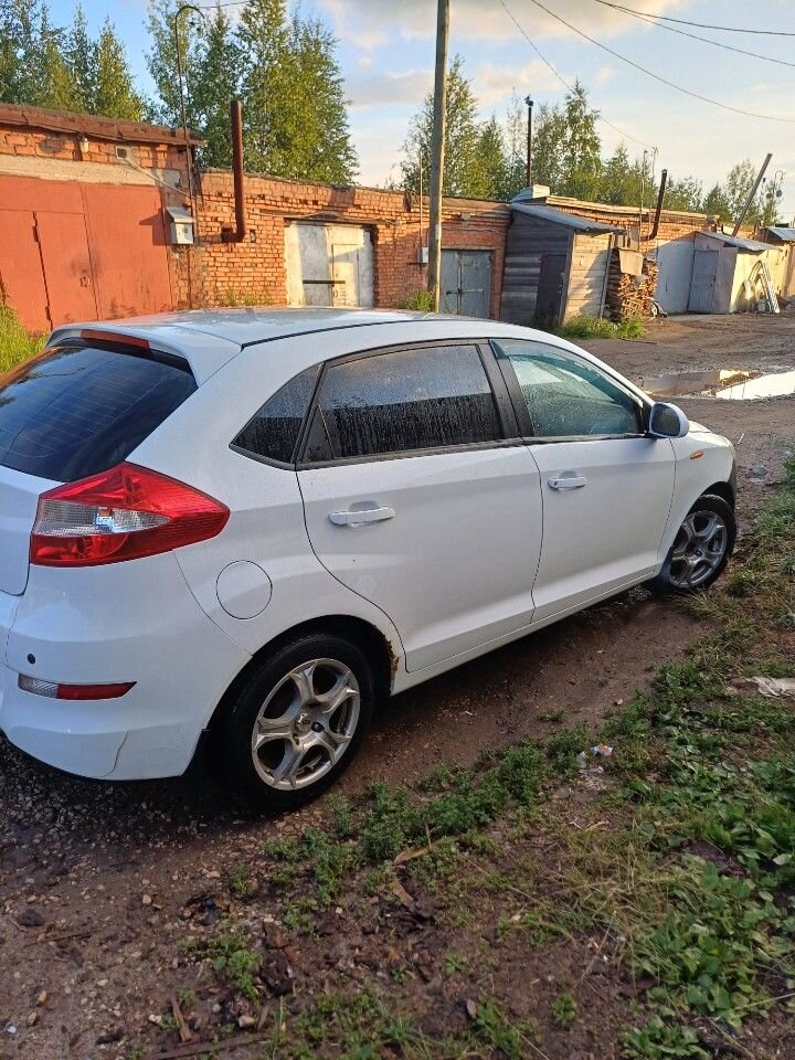 Chery Very: фото из отзыва