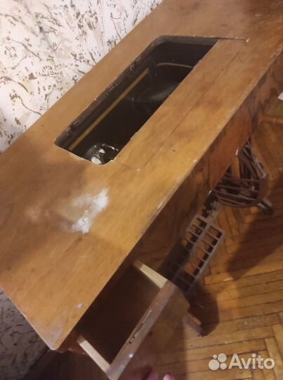 Швейная машинка,Zinger Minerva