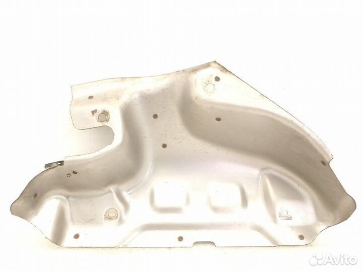 Тепловой экран Renault Megane 3 2.0 M4RF713 2011