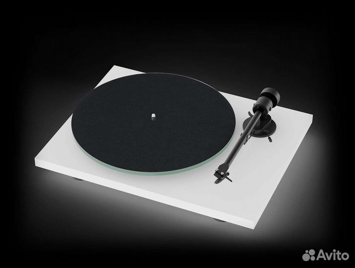Проигрыватель винила Pro-Ject T1 BT (OM 5E)