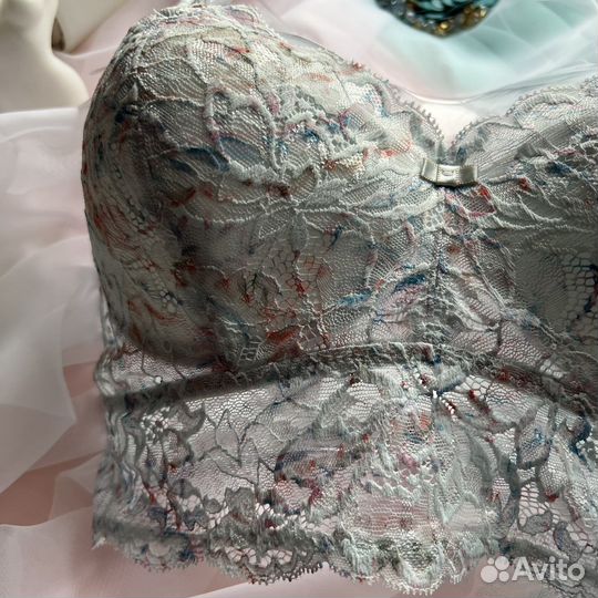 Бюстгалтер triumph 70D новый оригинал