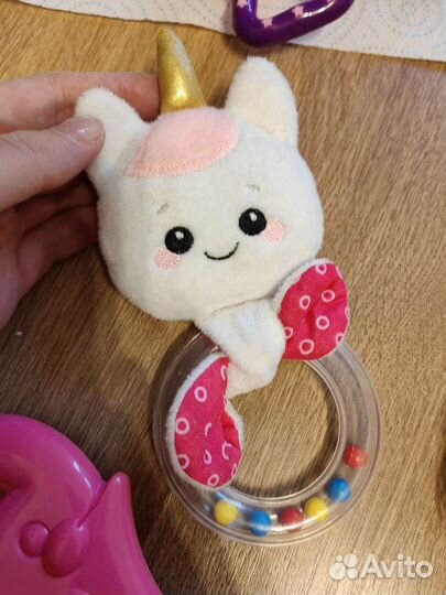 Игрушки погремушки пакетом + ниблеры/соски/бутылки