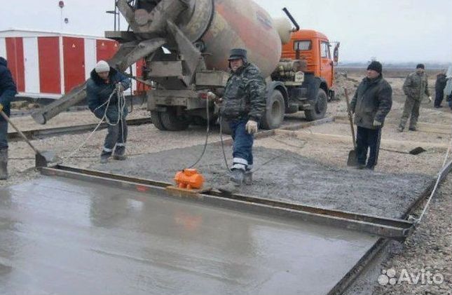 Доставка бетона М450 миксером