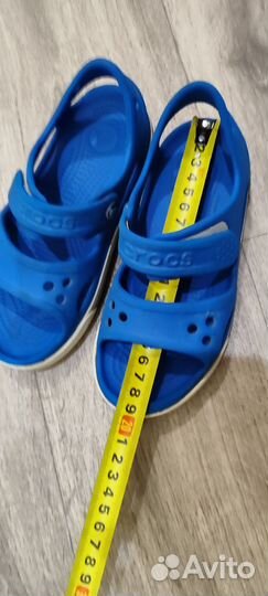 Crocs j12