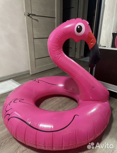Надувной круг фламинго
