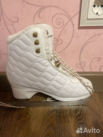 Коньки фигурные 35 размер для девочки