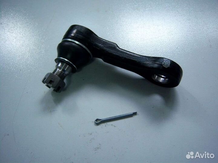 Наконечник рулевой L komatsu FD10-18-20-21