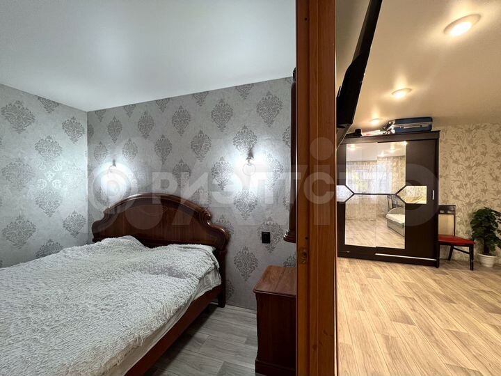 4-к. квартира, 60,7 м², 2/5 эт.