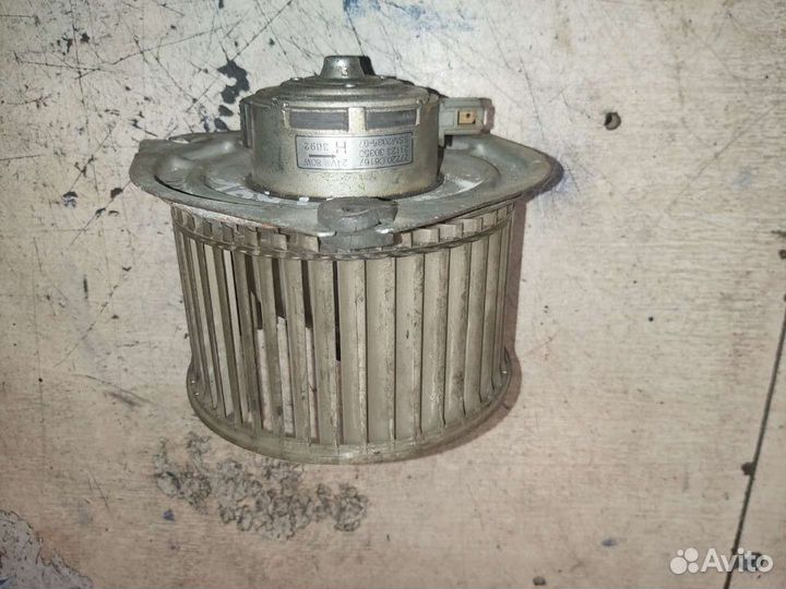 Моторчик печки Nissan Patrol (160,260) 1989-1995