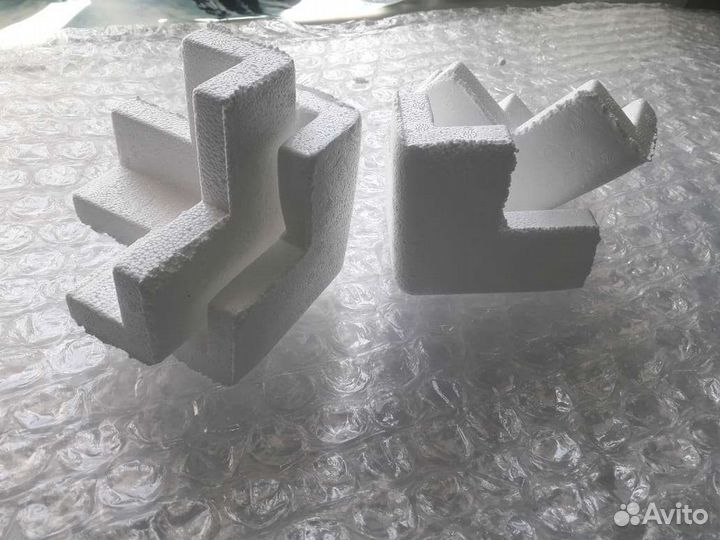 Пупырка и пенопластовые уголки для упаковки