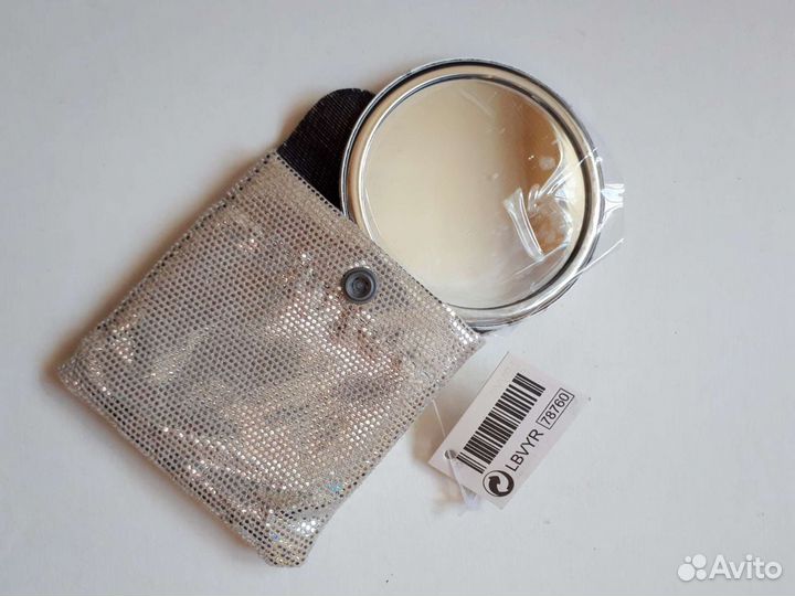 Зеркало в чехле