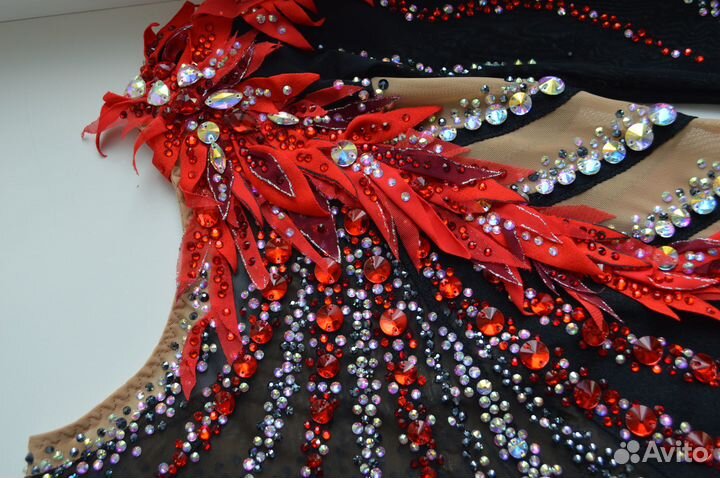 Купальник для художественной гимнастики