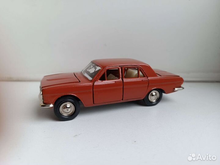 Модель автомобиля волга