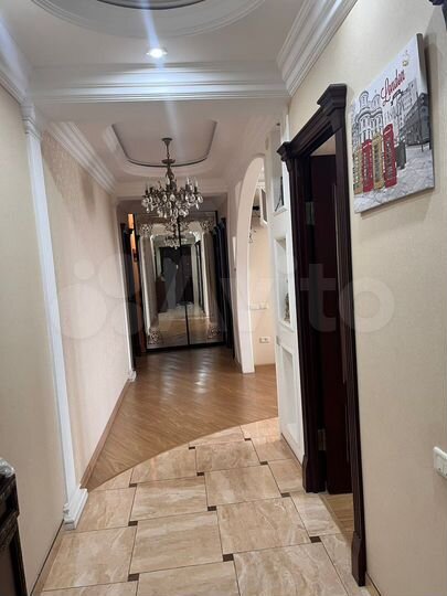 3-к. квартира, 80 м², 6/9 эт.