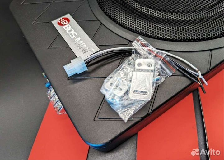 Сабвуфер под сиденье 10 дюймов