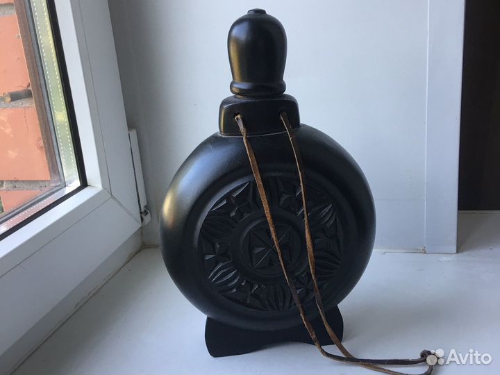 Фляга коллекционная в деревянном коробе