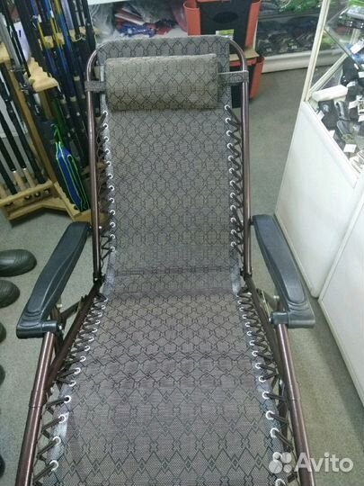 Шезлонг раскладной до 150 кг коричневый