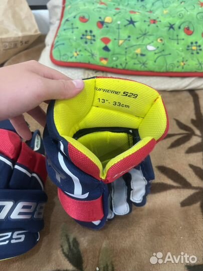 Краги хоккейные