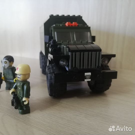 Lego модель армейский Урал 4320
