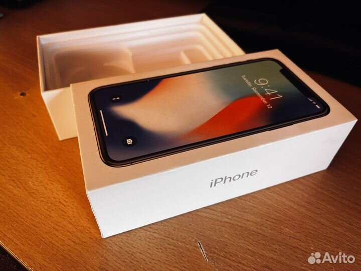 Коробка от iPhone X