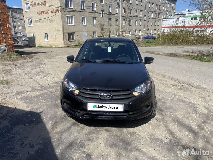 LADA Granta 1.6 МТ, 2023, 10 000 км