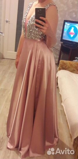 Платье вечернее