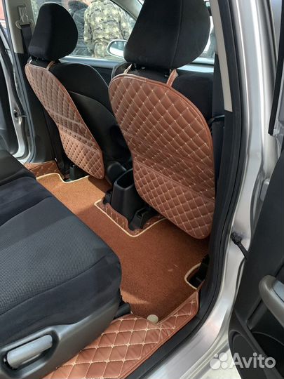 Автоковрики в салон Dodge Intrepid