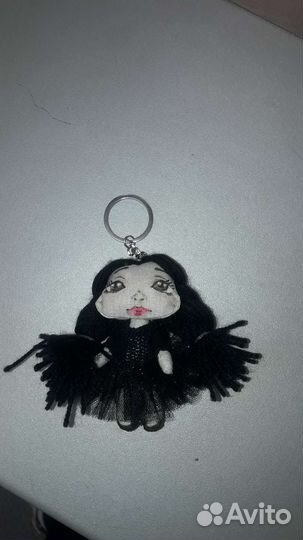 Уэнсдей брелок