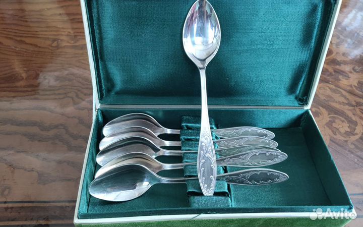 Мельхиоровые десертные ложки