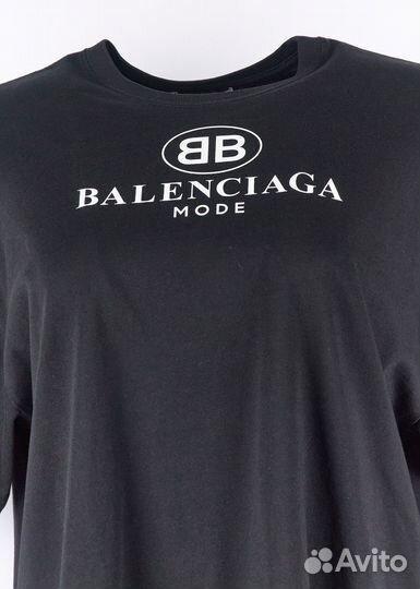 Футболка Balenciaga