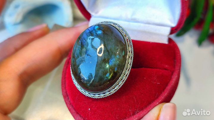 Винтаж кольцо с лабрадором, 19 р-р, мельхиор