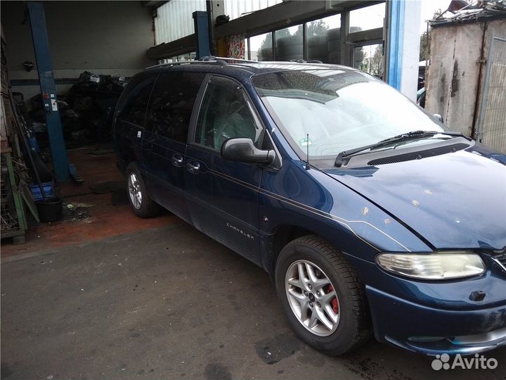 Разбор на запчасти Chrysler Voyager 1996-2000