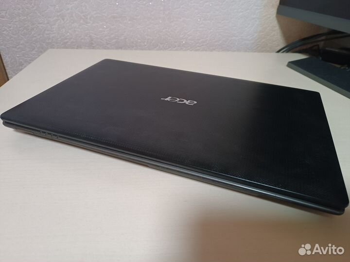 Ноутбук Acer Core i5/4gb/SSD-256