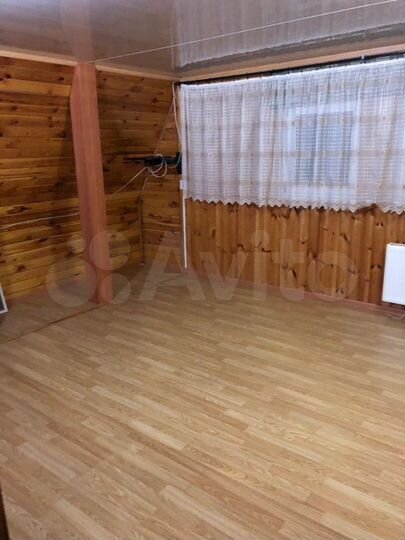 Коттедж 220 м² на участке 9 сот.