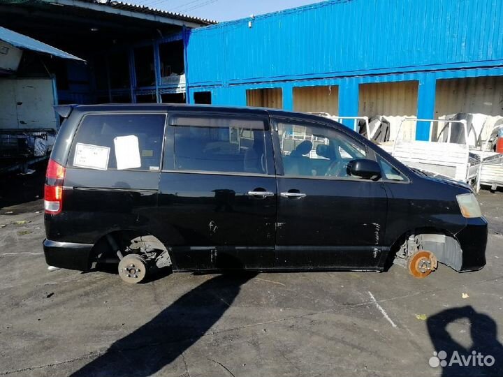 Подушка безопасности левая Toyota Noah AZR60G