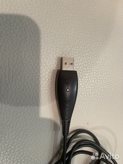 Оригинальный провод зарядки телефона LG 7020