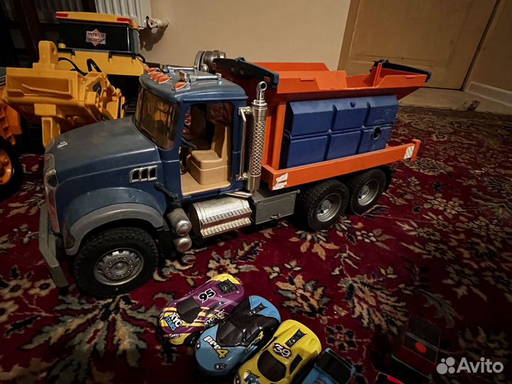 Детские игрушки пакетом для мальчика