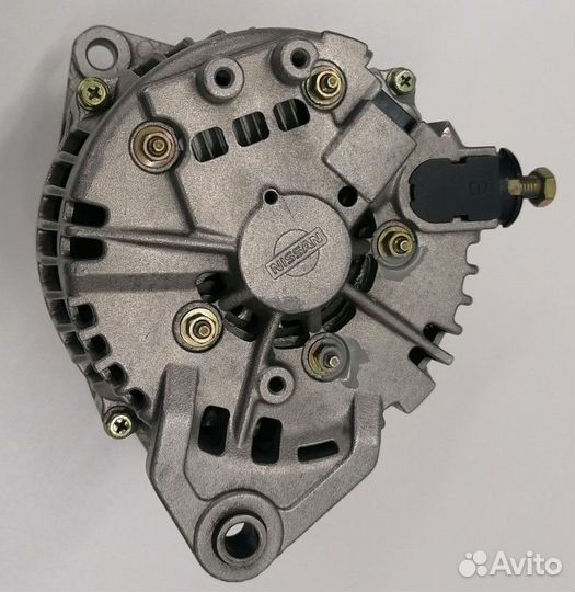 Генератор Infiniti QX4 23100-0W401