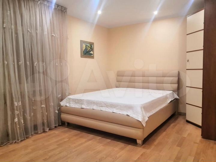 Комната 17 м² в 2-к., 3/8 эт.